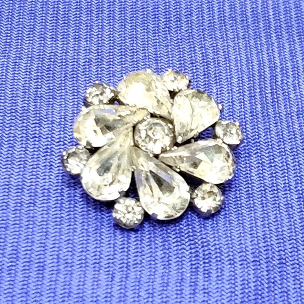 Austria Clear Rhinestone Brooch Floral Design Sparkling Silver-Tone Setting VTG